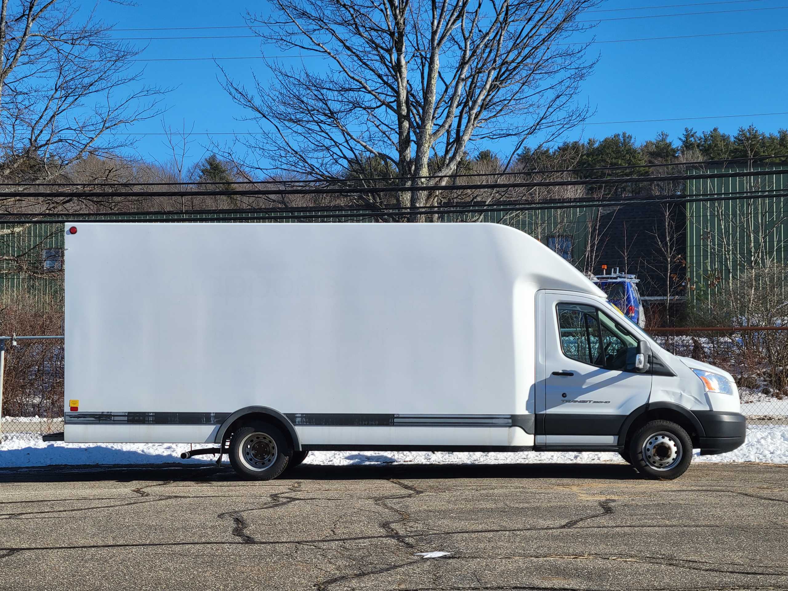 2019 Ford Transit photo 3