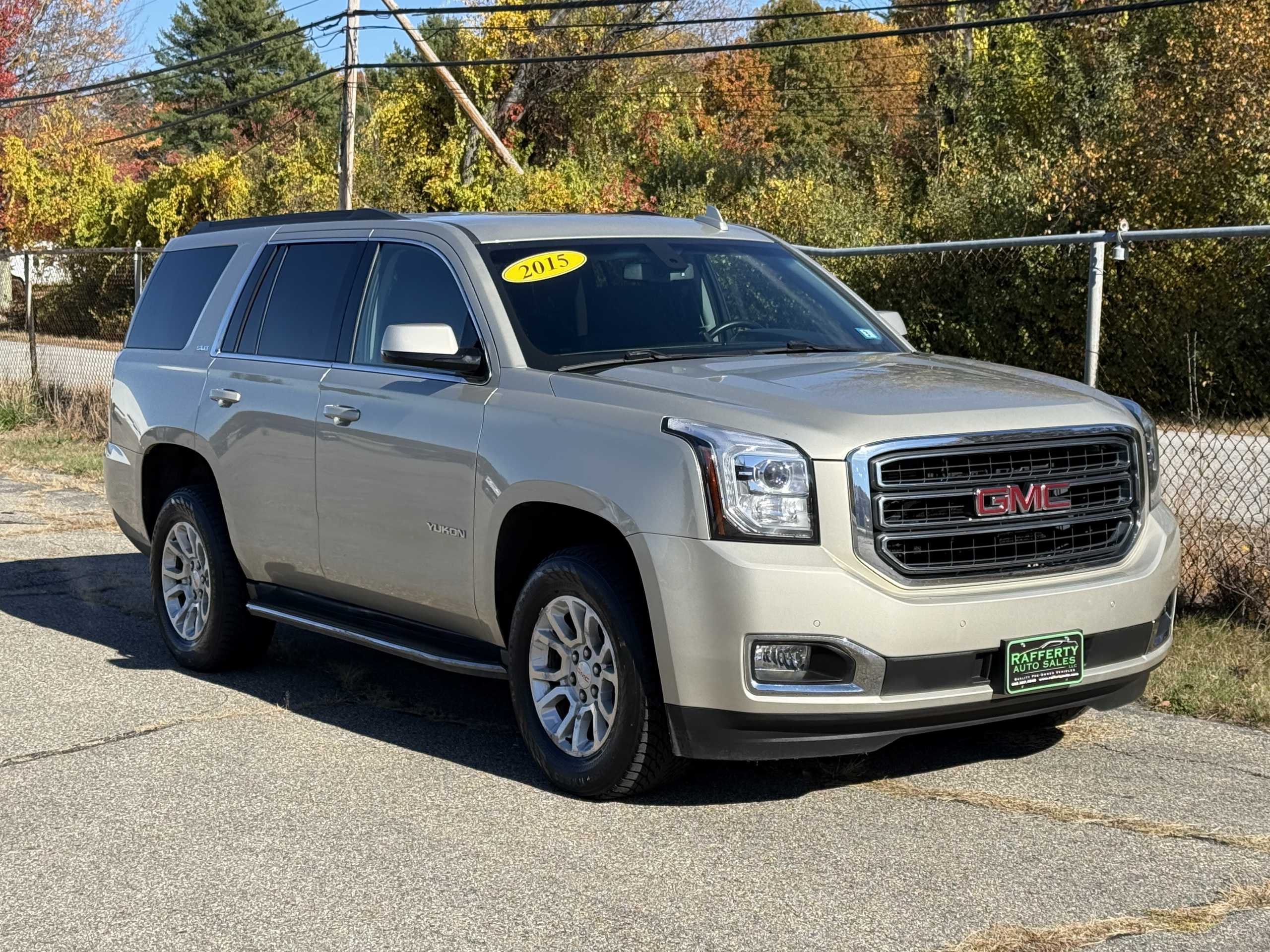 2015 Gmc Yukon SLE photo 2